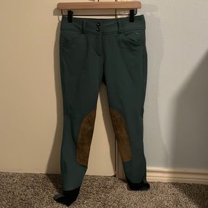 Size 24 RJ Classics breeches